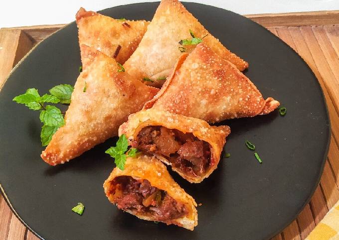 jajanan khas dari india,Resep Samosa Isi Kari Ayam Praktis dengan Kulit Lumpia